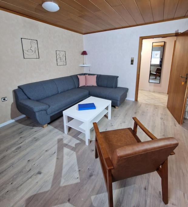 Grosszuegige Ferienwohnung 4+1 P. Büttelborn Exterior foto