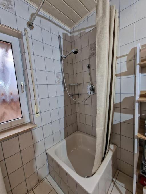 Grosszuegige Ferienwohnung 4+1 P. Büttelborn Exterior foto